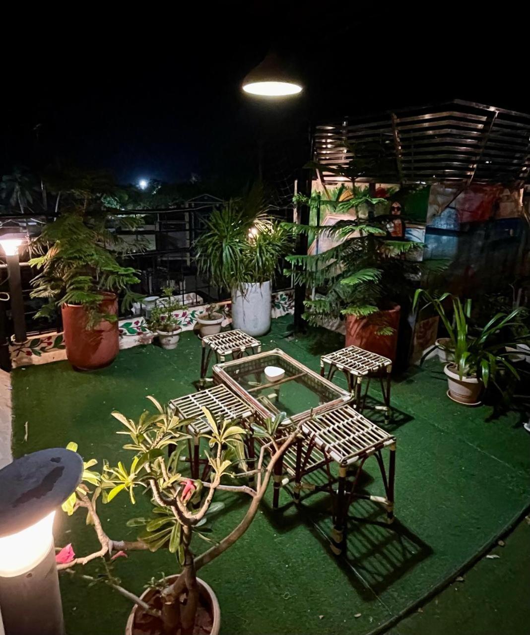 Oceanview Homestay For Couple ポンディシェリ エクステリア 写真